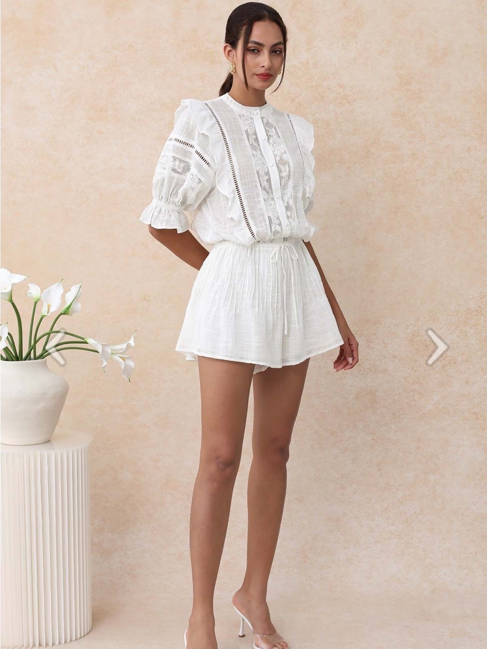 Chicwish White Eyelet Lace Playsuit NWT L - Picture 3 of 9